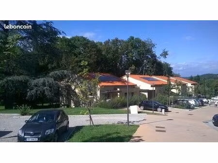 location t2 saint romain au mont d'or