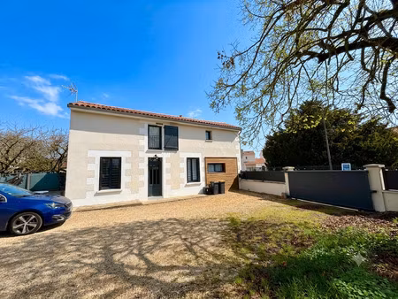 location maison 4 pièces 89m² nieuil l espoir 86340