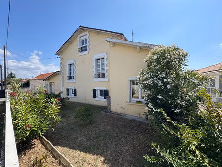 maison saujon 6 pièce(s) 167 m2