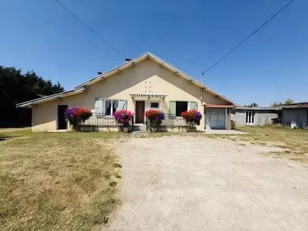 vente maison 4 pièces 97 m² à beaurepaire (38270)  244 000 €