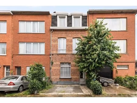 huis te koop in berchem met 4 slaapkamers