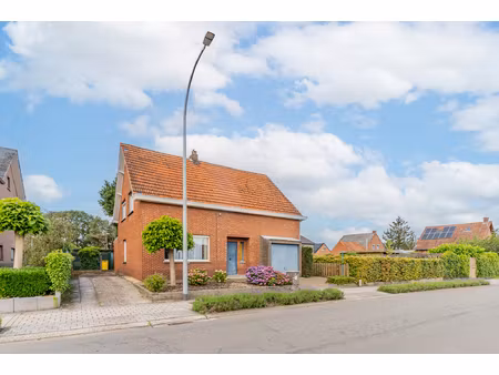 huis te koop in dessel met 4 slaapkamers