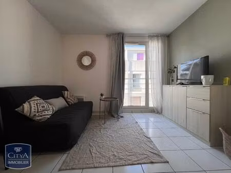 location appartement 1 pièce 18m² avignon 84000