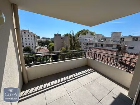 location appartement 2 pièces 44m² toulon 83100