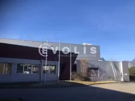 location entrepôt echirolles 38130 2370m²