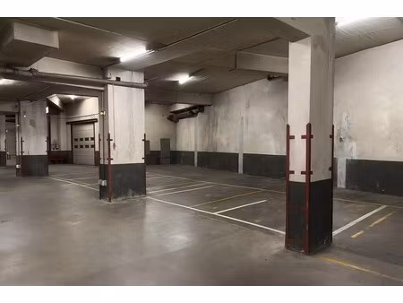 location local d’activités paris 13 75013 750m²