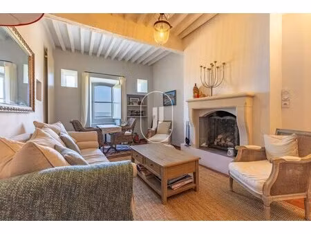 maison de village à vendre au coeur de bonnieux