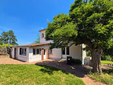 vente maison 6 pièces  105.96m²  le pin