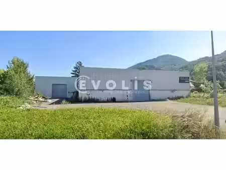 location local d’activités 150m² à 1700m²