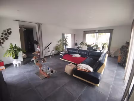 vente maison 5 pièces 139 m² favars (19330)