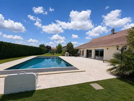vente maison 5 pièces 171 m² saint-doulchard (18230)