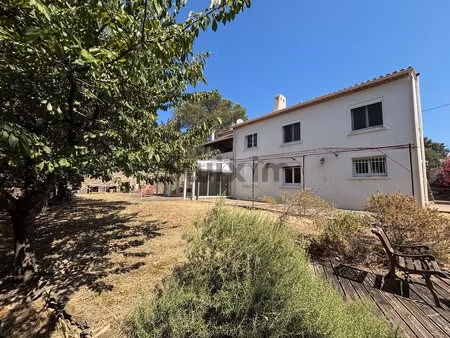 bastide de 221m2 habitable chemin de russan