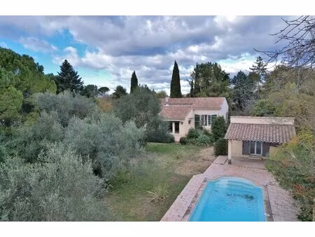 villa à 20 minutes à l'ouest d'uzès 