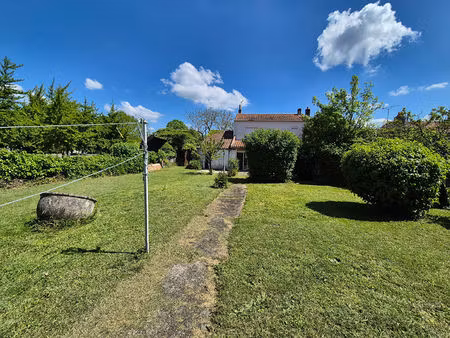 vente terrain  307.00m²  la rochelle
