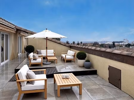 spacieux t4 vue mer de standing de 127 m²