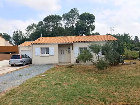 vente maison 4 pièces 90 m² à vergeroux (17300)  291 200 €