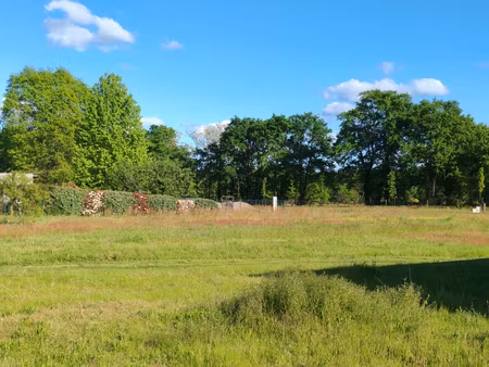 terrain hinx 1300 m2 centre village proche voie verte