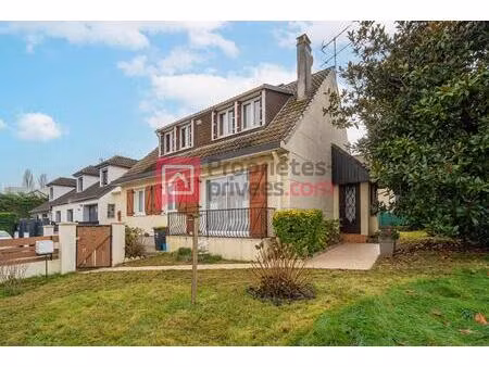 maison indépendante avec beau terrain - 4 chambres (2 en rdc)-106m²
