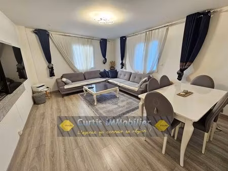 immeuble - 233.71m ²