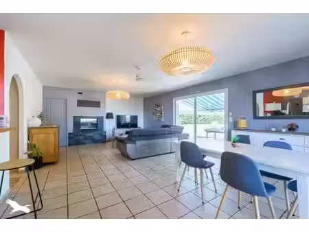 vente maison 5 pièces 121 m² à cere (40090)  276 000 €