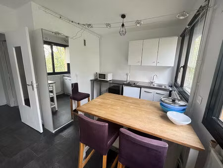 location appartement 1 pièce 24m²