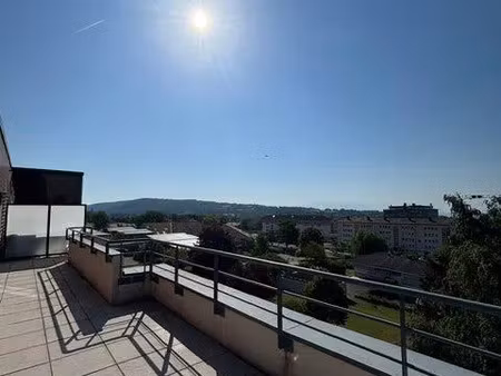 location appartement 3 pièces 76 m² à gex (01170)