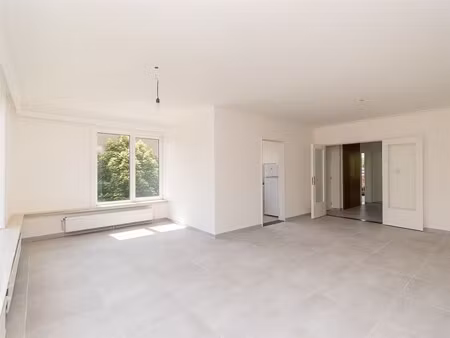 gerenoveerd appartement met terras