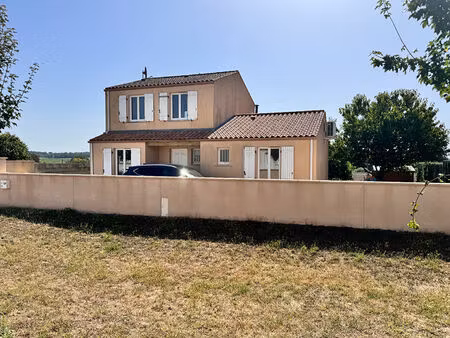 vente maison 5 pièces  115.23m²  lussant
