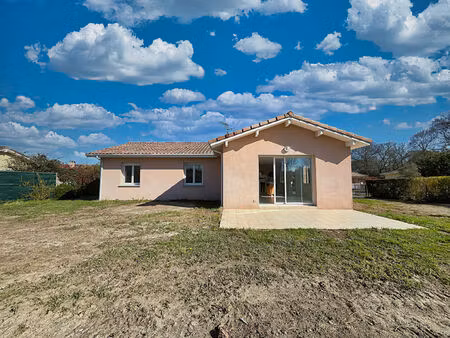 vente maison 5 pièces  100.00m²  narrosse