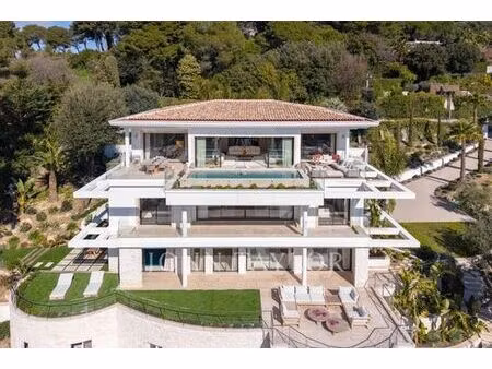maison de 8 pièces de luxe en location à cannes  france