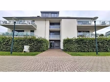 rez-de-chaussée à vendre avec terrasse et jardin   waterloo (vbe40506)