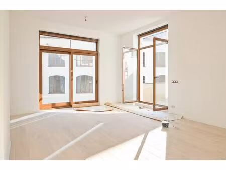 appartement à vendre avec terrasse et 3 chambres   ixelles (vbe40216)