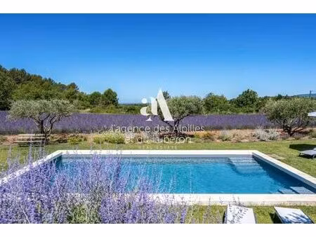 maison de campagne exclusive de 250 m2 en location oppède le vieux  france