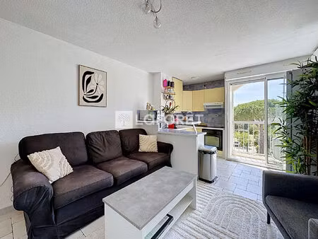 quartier ponant - joli studio cabine avec parking