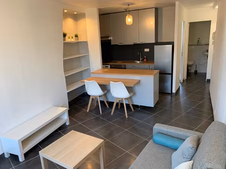 a louer sur beziers - centre ville - appt t2 de 39 m2 meuble