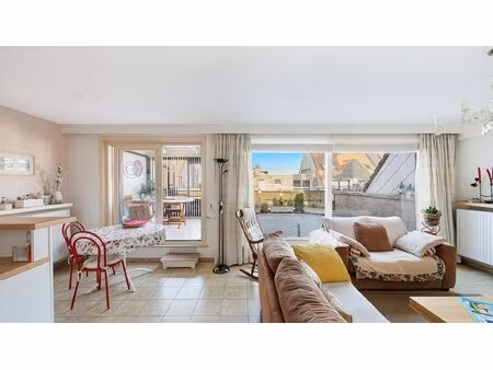appartement te koop in knokke met 2 slaapkamers