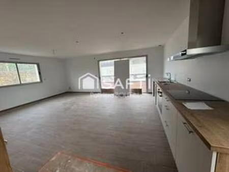 vente maison à niort (79000) : à vendre / 73m² niort