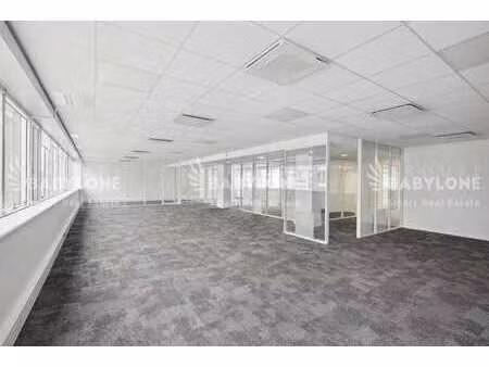 location bureaux 581 m²