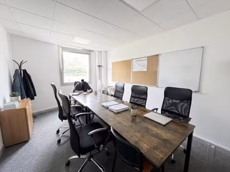 location bureaux 256 m²