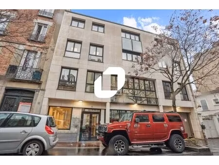 location bureaux 155 m²