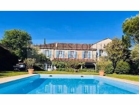 hôtel de 19 pièces de luxe en vente mercuès  occitanie