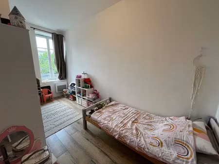 vente appartement 4 pièces 84 m² cadillac-sur-garonne (33410)