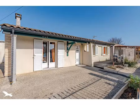 vente maison 4 pièces 97 m² carbon-blanc (33560)