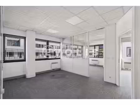 location bureaux châtillon 92320 203m²