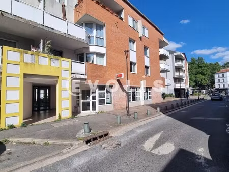 location bureaux 171 m²