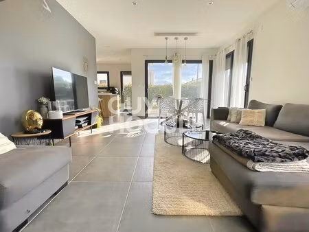 canohes  maison 3 faces  92 m2  3 chambres  garage  piscine.