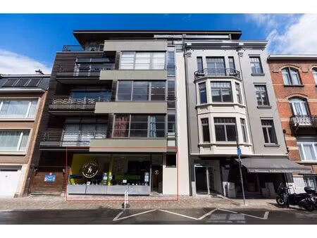 surface commerciale à vendre à rue joseph stallaert 34 uccle (vbe40355)