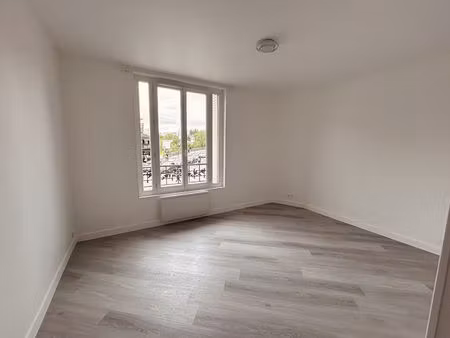 location appartement 3 pièces  52.22m²  le perreux