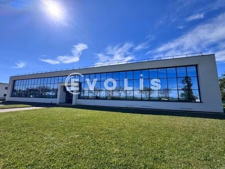 location bureaux 127 m² à 938 m²
