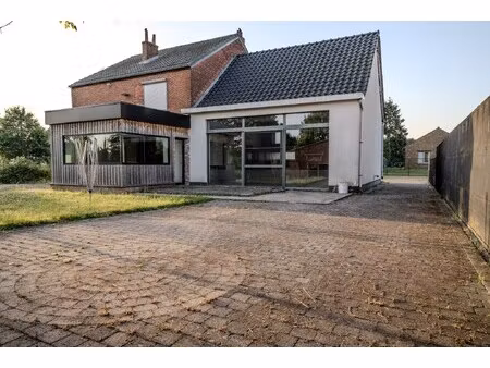 huis te koop in heusden-zolder met 3 slaapkamers